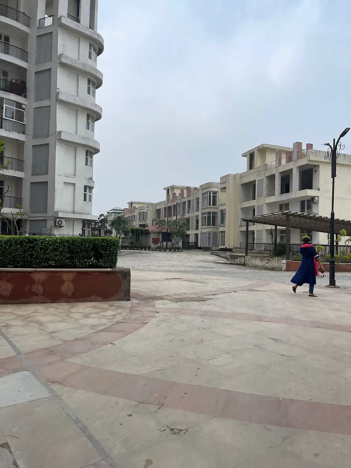 Amrapali Titanium image 3
