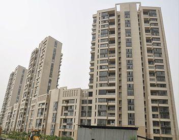 Jaypee Greens Crescent Court image 2