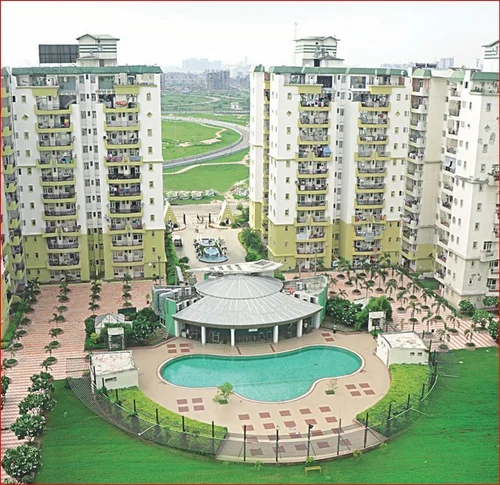 Supertech Emerald Court image 1