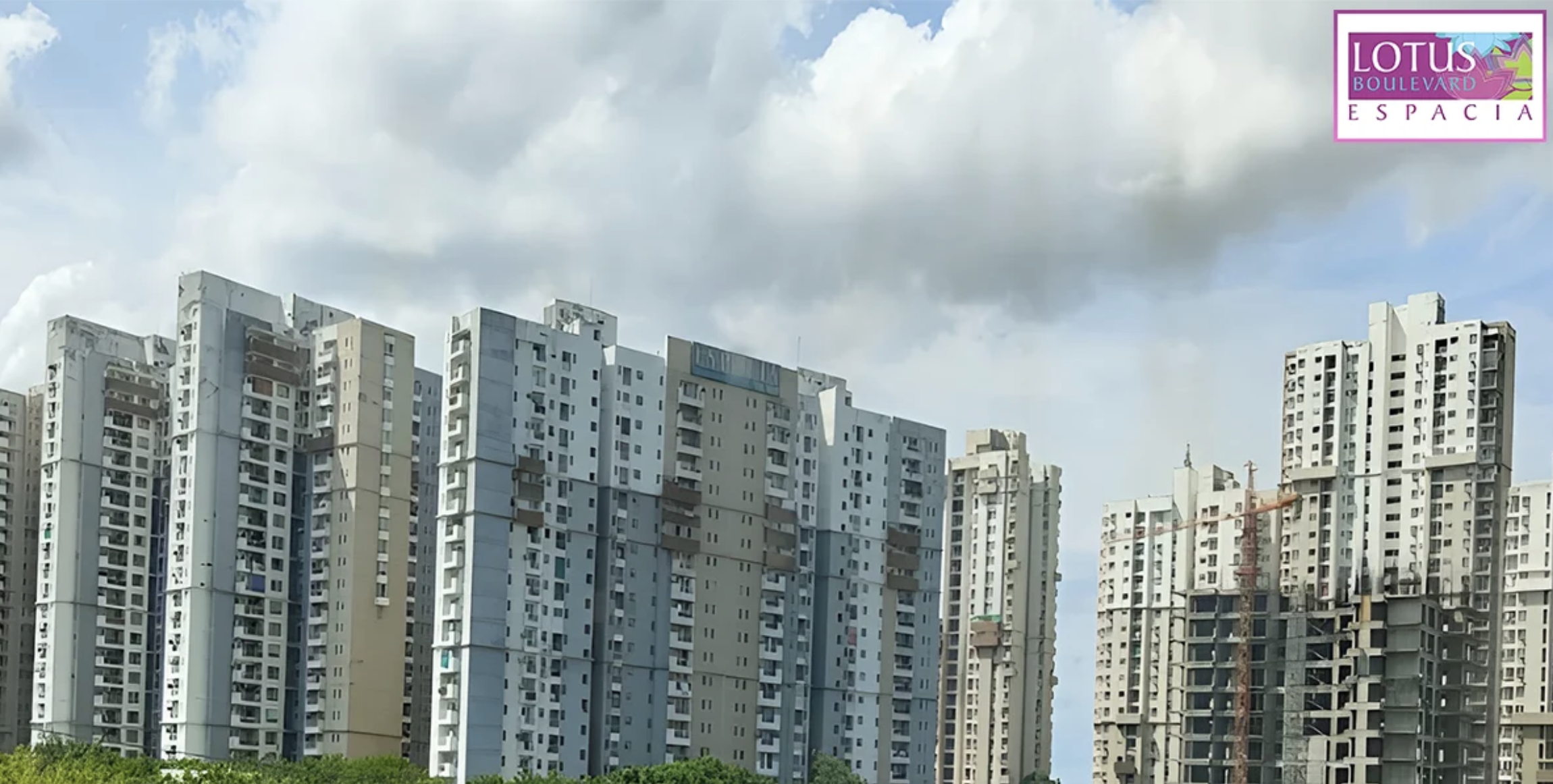 Lotus Boulevard Espacia image 2