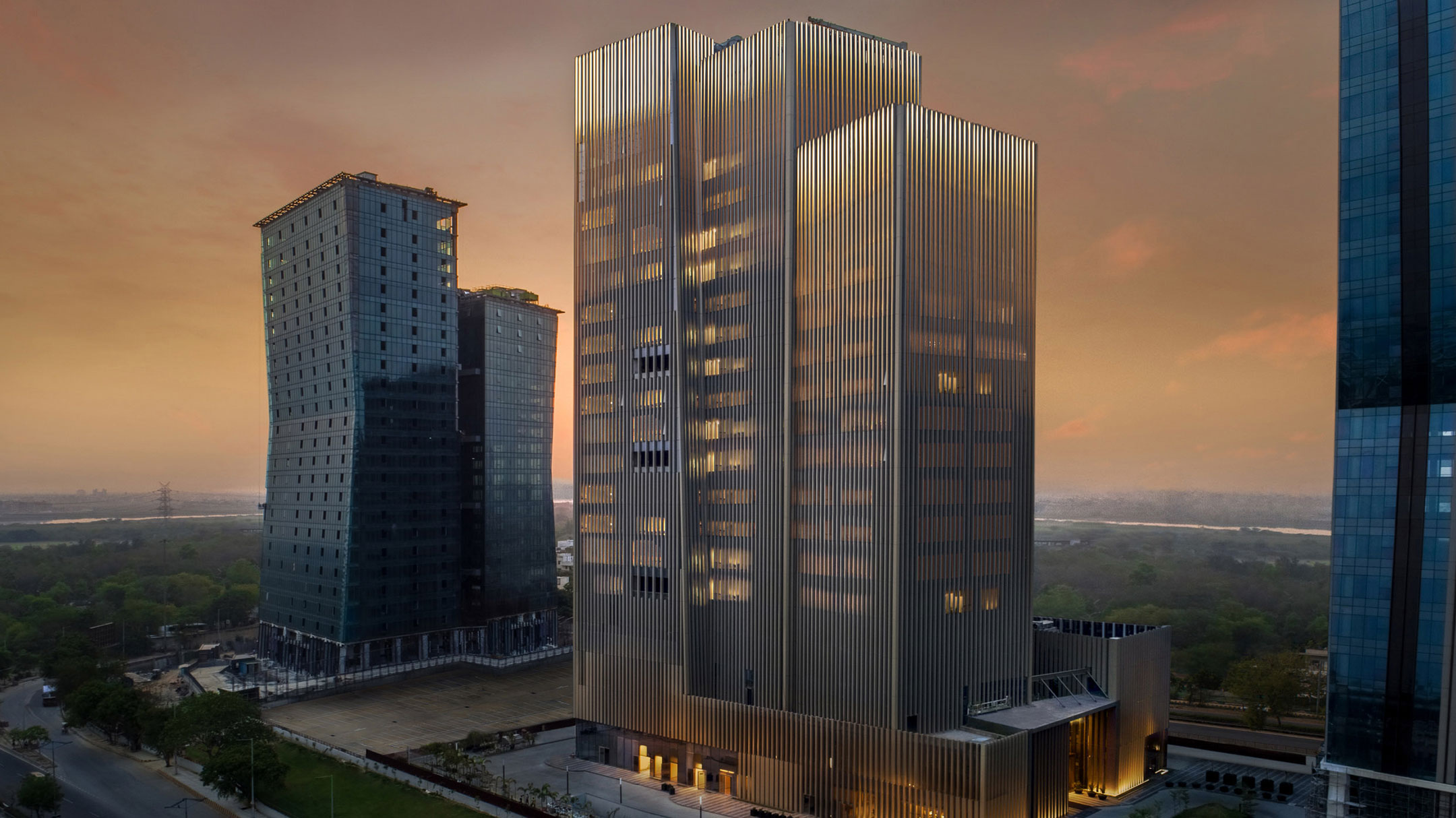 Max Estates Sector 105 image 3