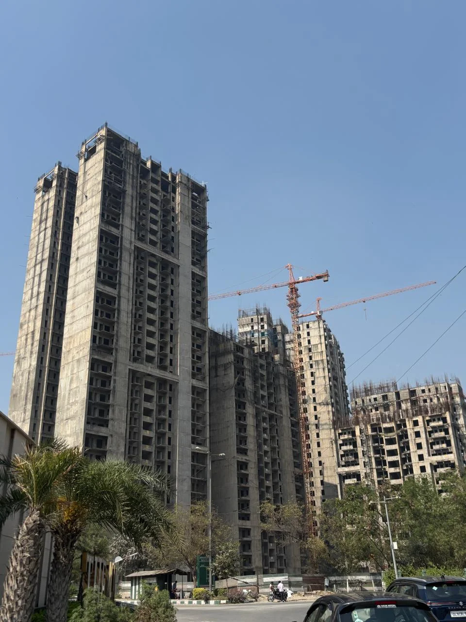 4 BHK Flat / Apartment for sale in Sector 131, Noida