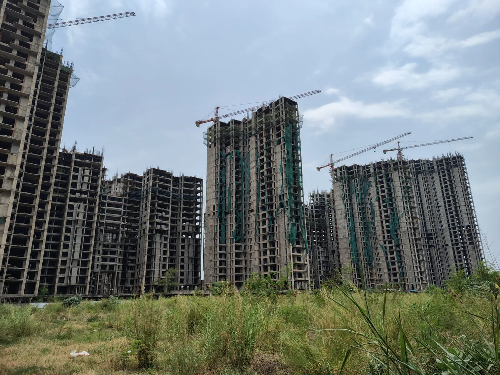3 BHK Flat / Apartment for sale in The Orchards, Sector 131, Jaypee Wishtown, Noida