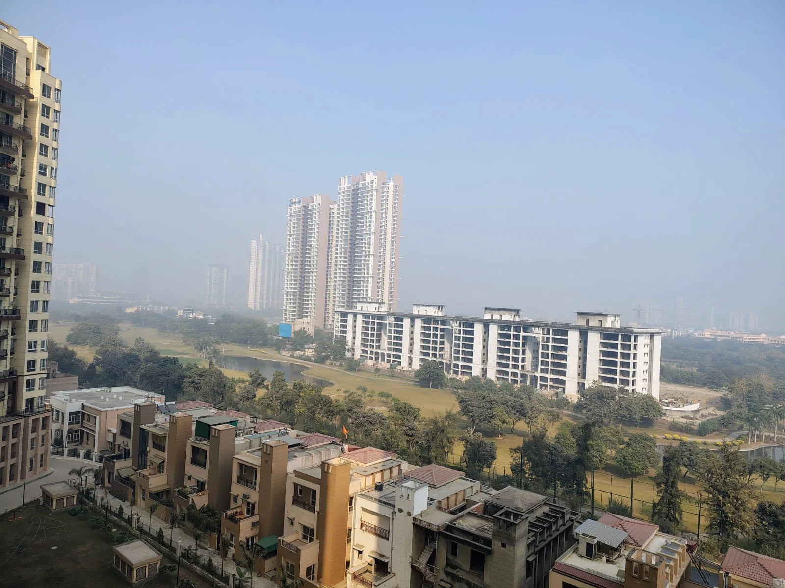 3 BHK Flat / Apartment for sale in Knights Court, Sector 128, Jaypee Wishtown, Noida