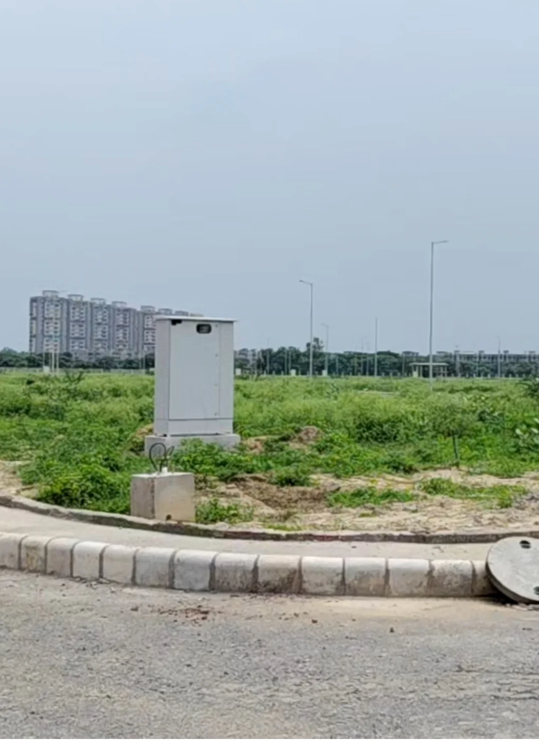 Residential Plot for sale in Sector 24, Yamuna Expressway (YEIDA) · 210 sq.yd. · on 40 ft internal road