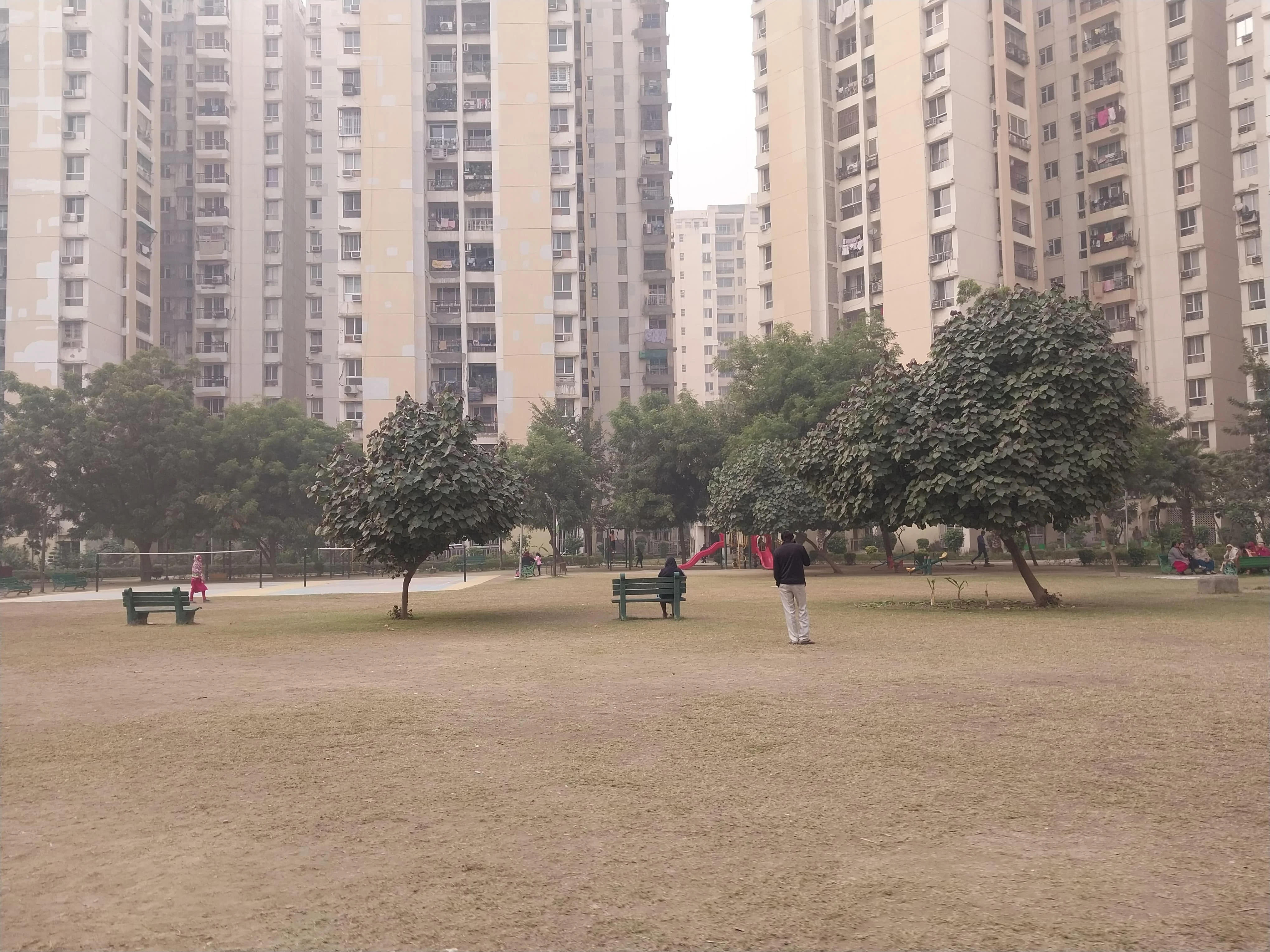 3 Bhk Apartment in Jaypee Greens Kosmos, Sector 134 Noida.